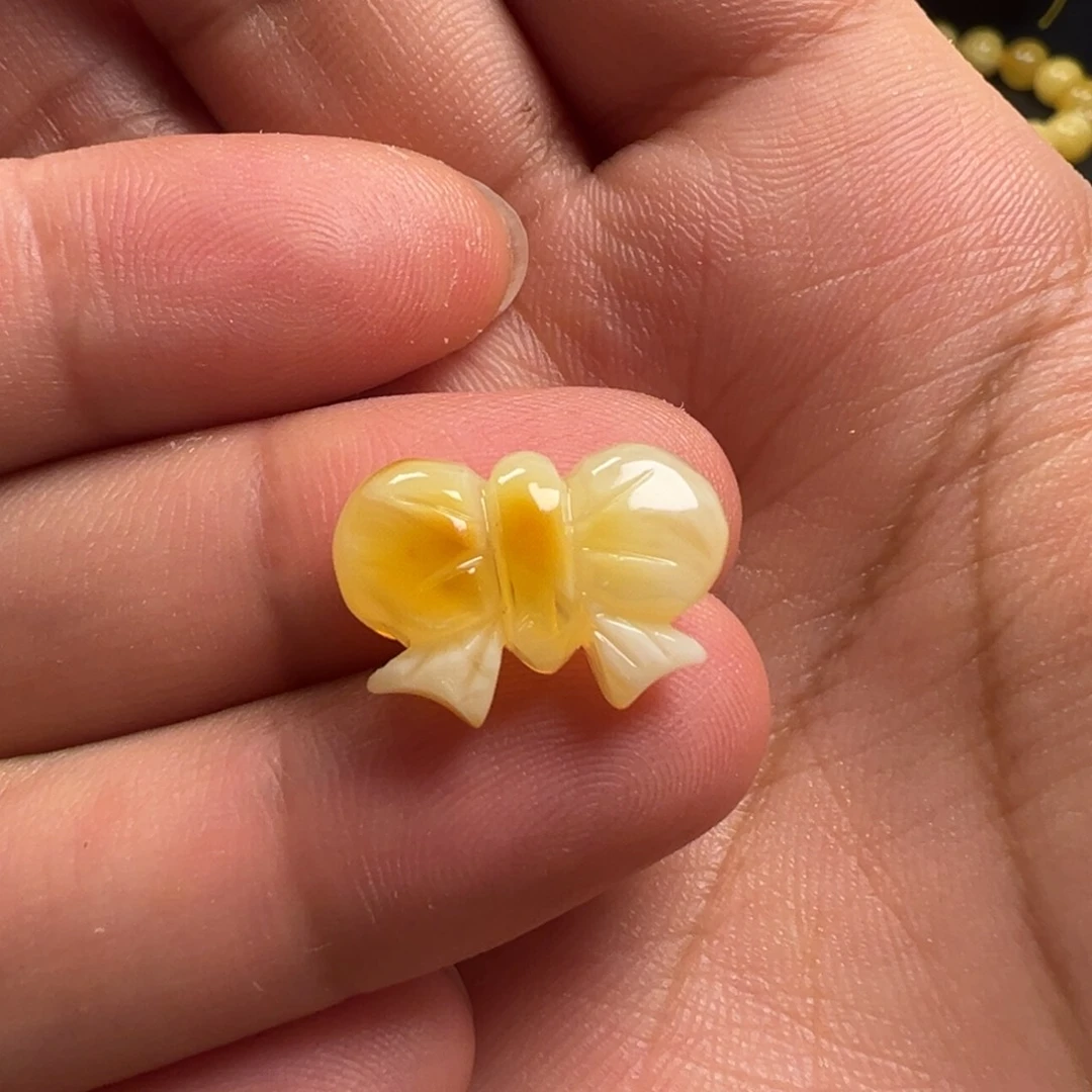 蜜蜡颈饰未镶嵌蝴蝶结