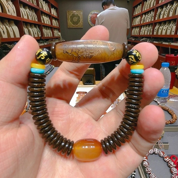 未镶嵌玛瑙/玉髓珠宝奇石