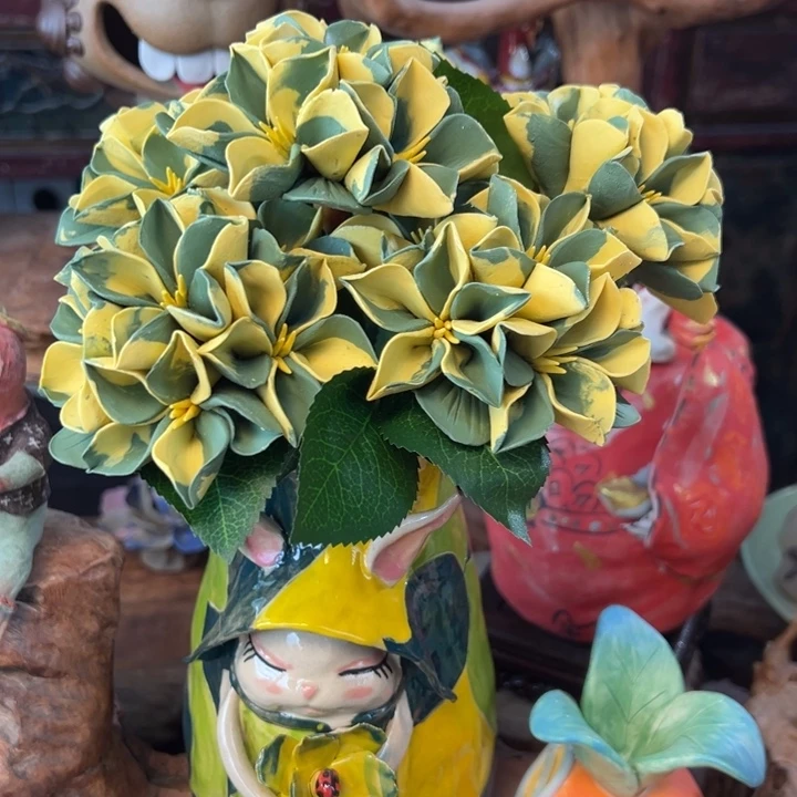 A***e陶摆件小镇青花每日有新品一直黄色多些