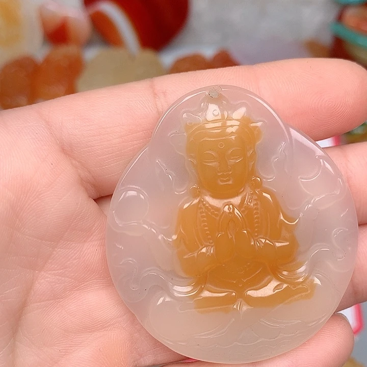 如***亿玛瑙/玉髓未镶嵌颈饰