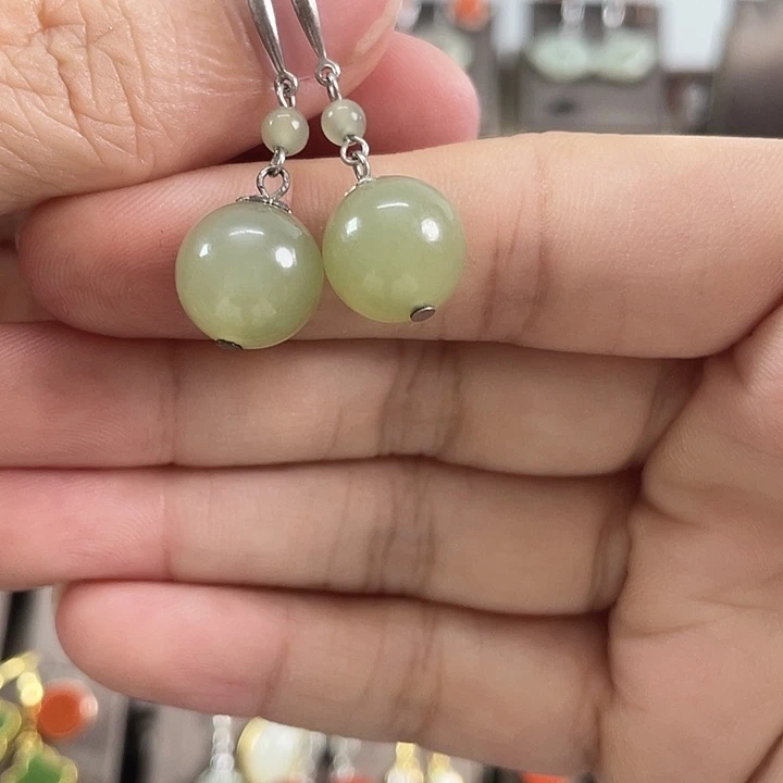 和田玉银S925镶嵌耳饰12mm