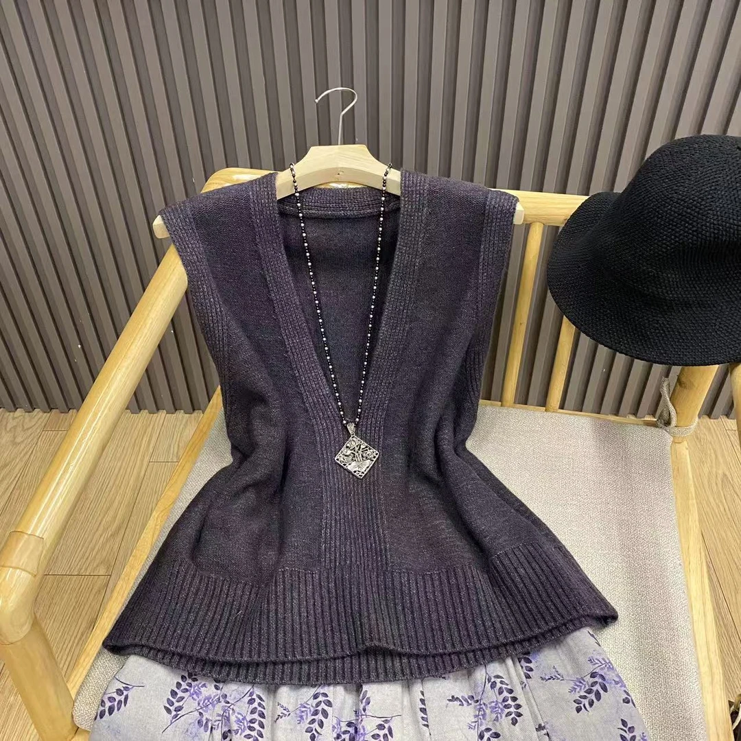 宽松大V领叠穿针织马甲纯色百搭无袖坎肩外搭针织背心女Z20290