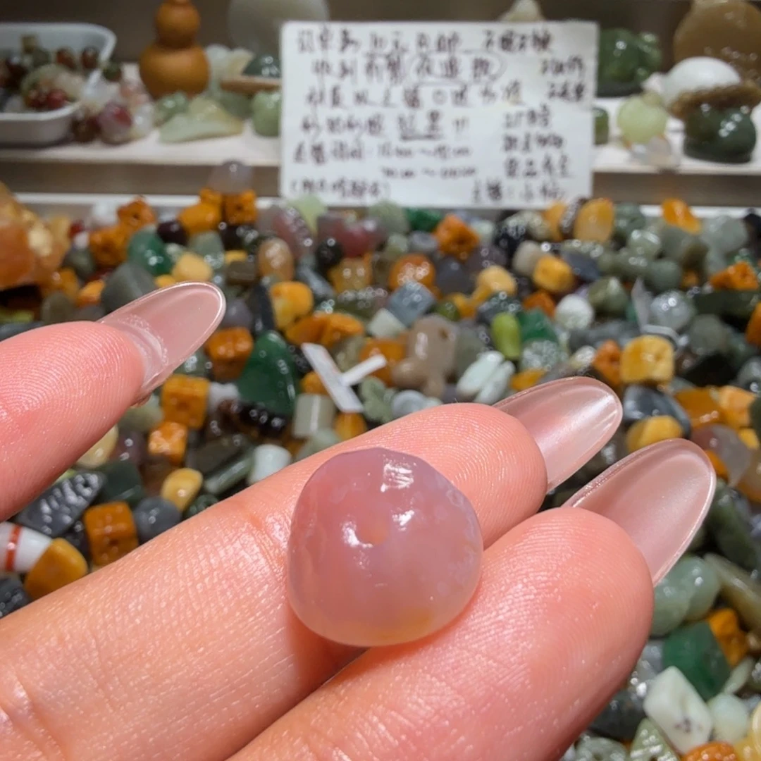 和田玉未镶嵌珠宝奇石