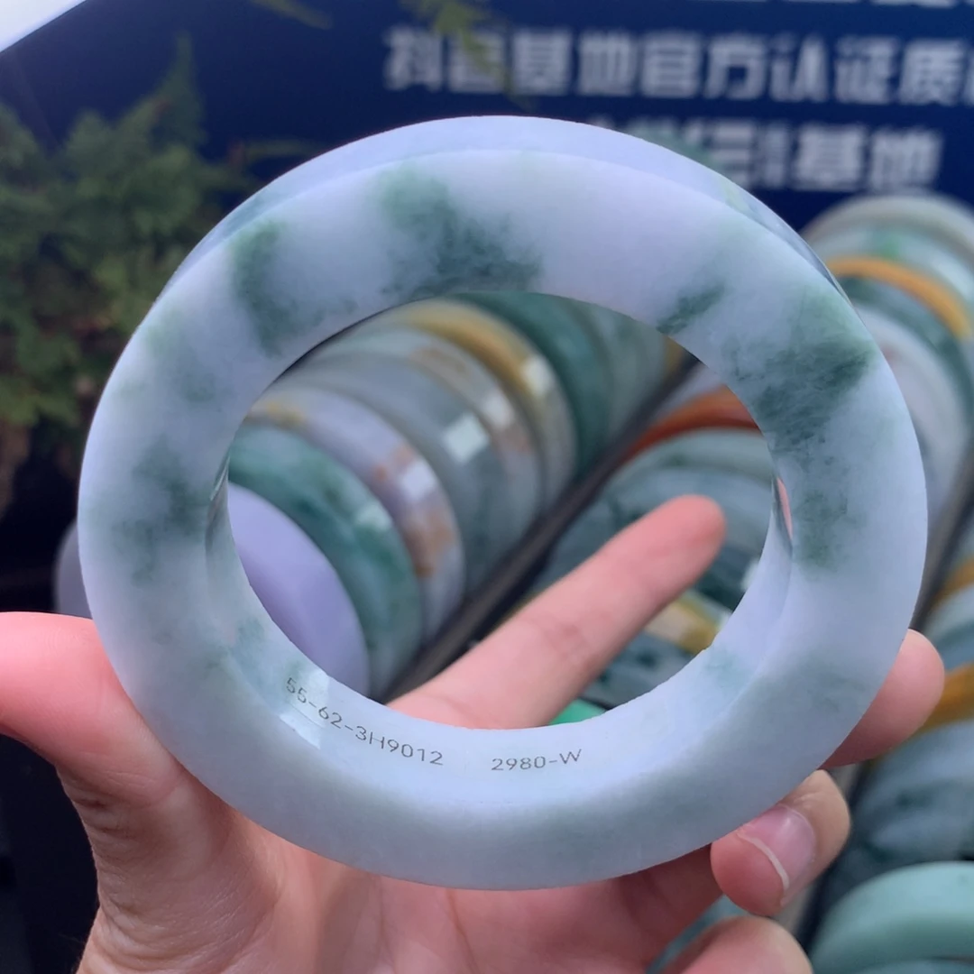 定制翡翠未镶嵌手镯定制不退不换