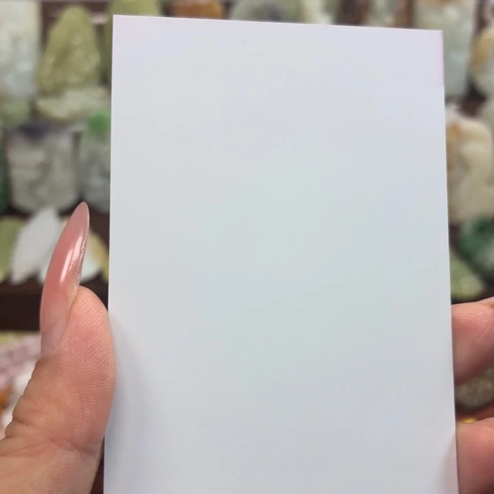 金***喜和田玉未镶嵌颈饰