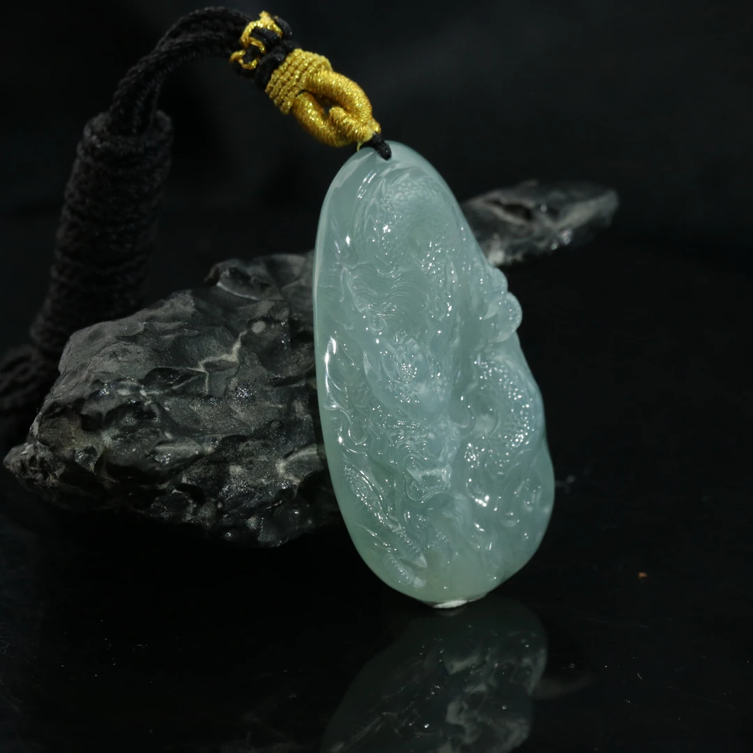 57天然缅甸翡翠A货龙牌/500958/上海嘉禾拍卖