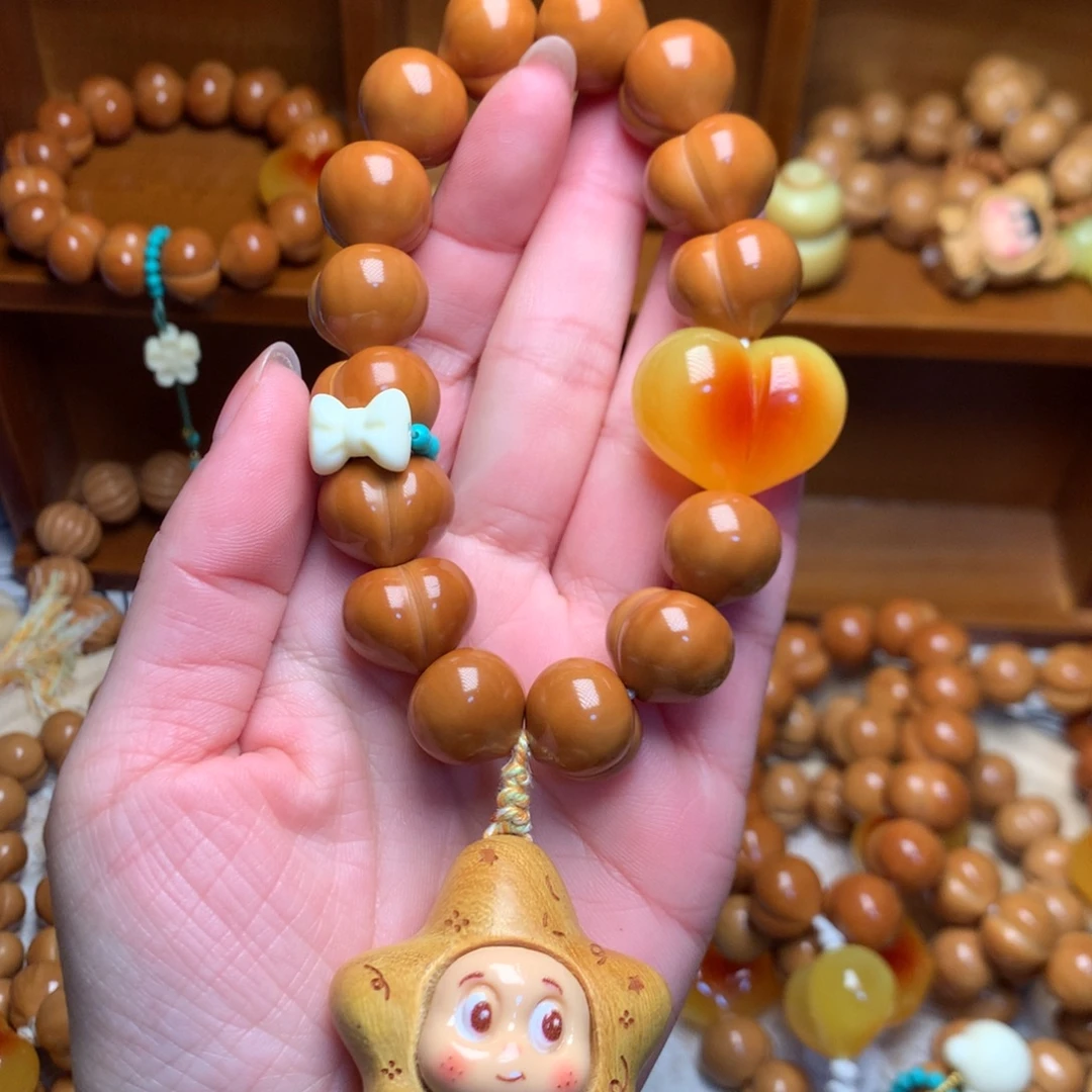 把件猴头核桃16玻璃底定制