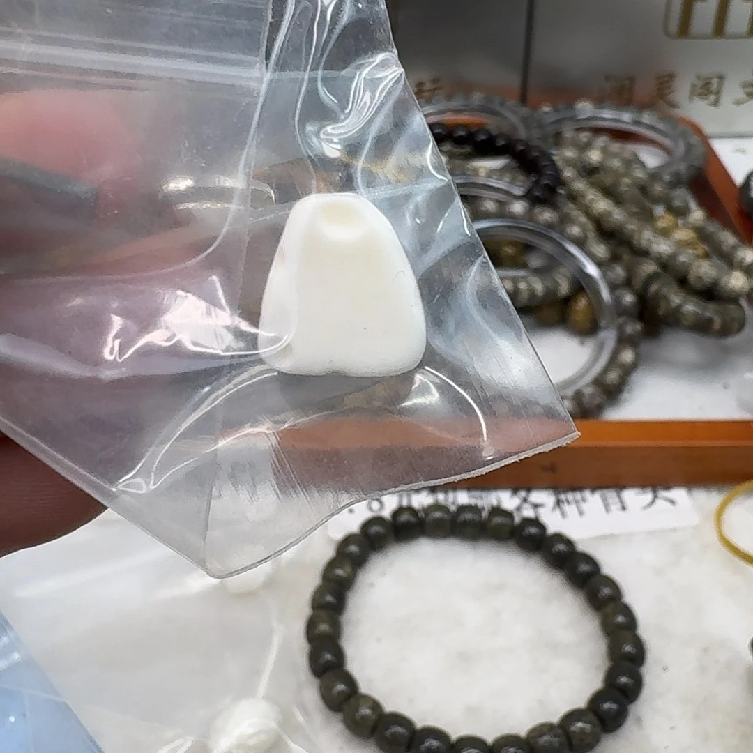 星月菩提手串42奶酪配饰一个