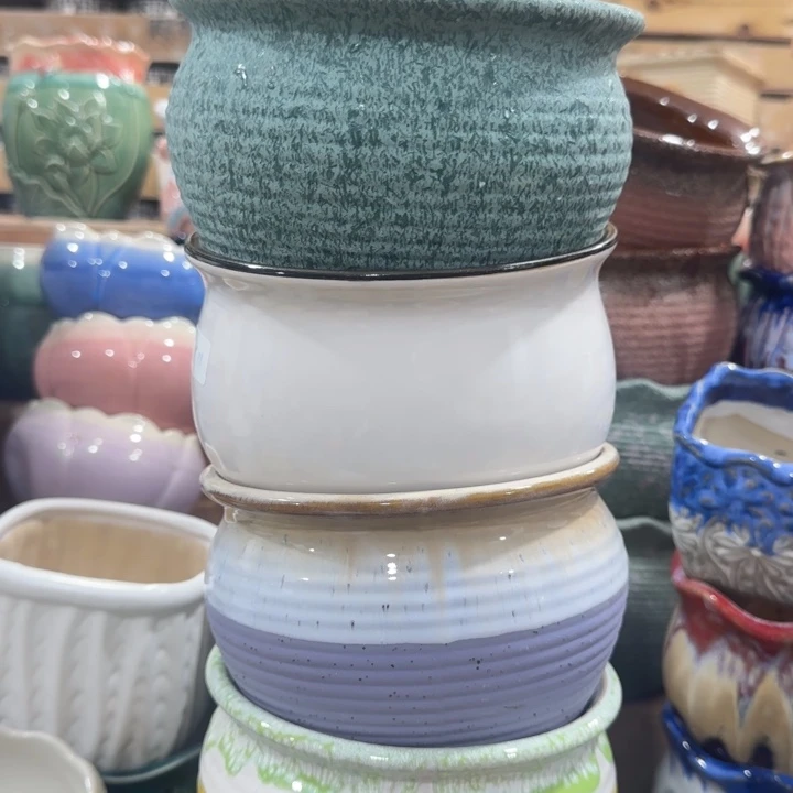 凑9块包邮，有孔，陶瓷花盆