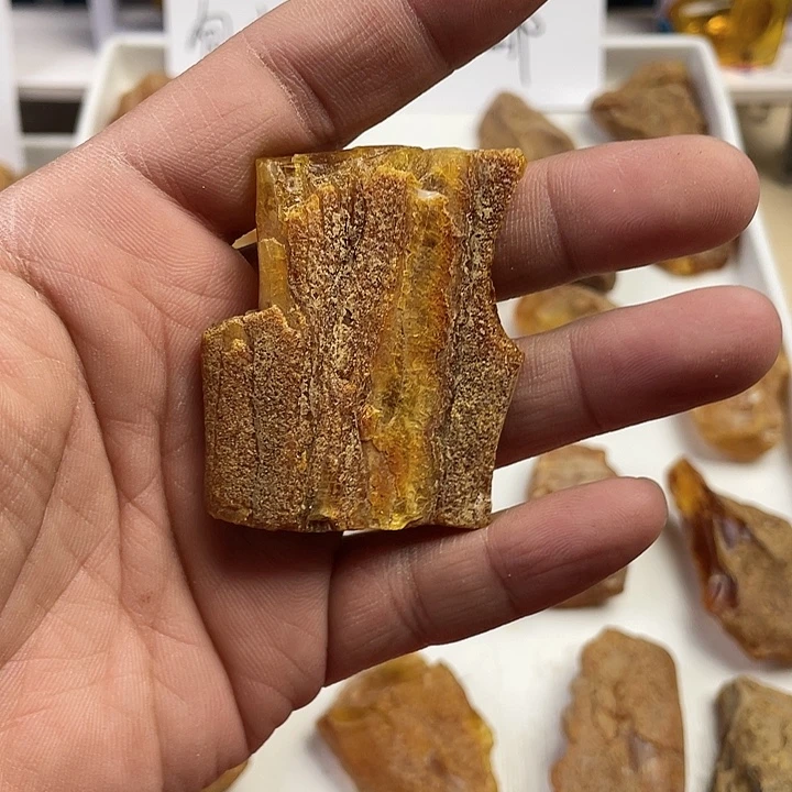 温***?定制琥珀未镶嵌天然琥珀蜜蜡