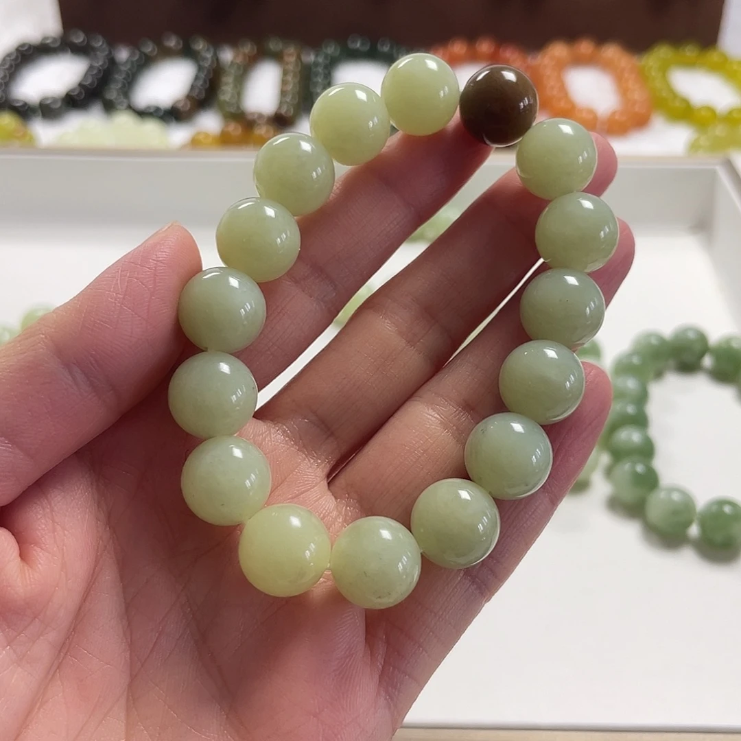 玖***月透闪石-蛇纹石玉未镶嵌手串