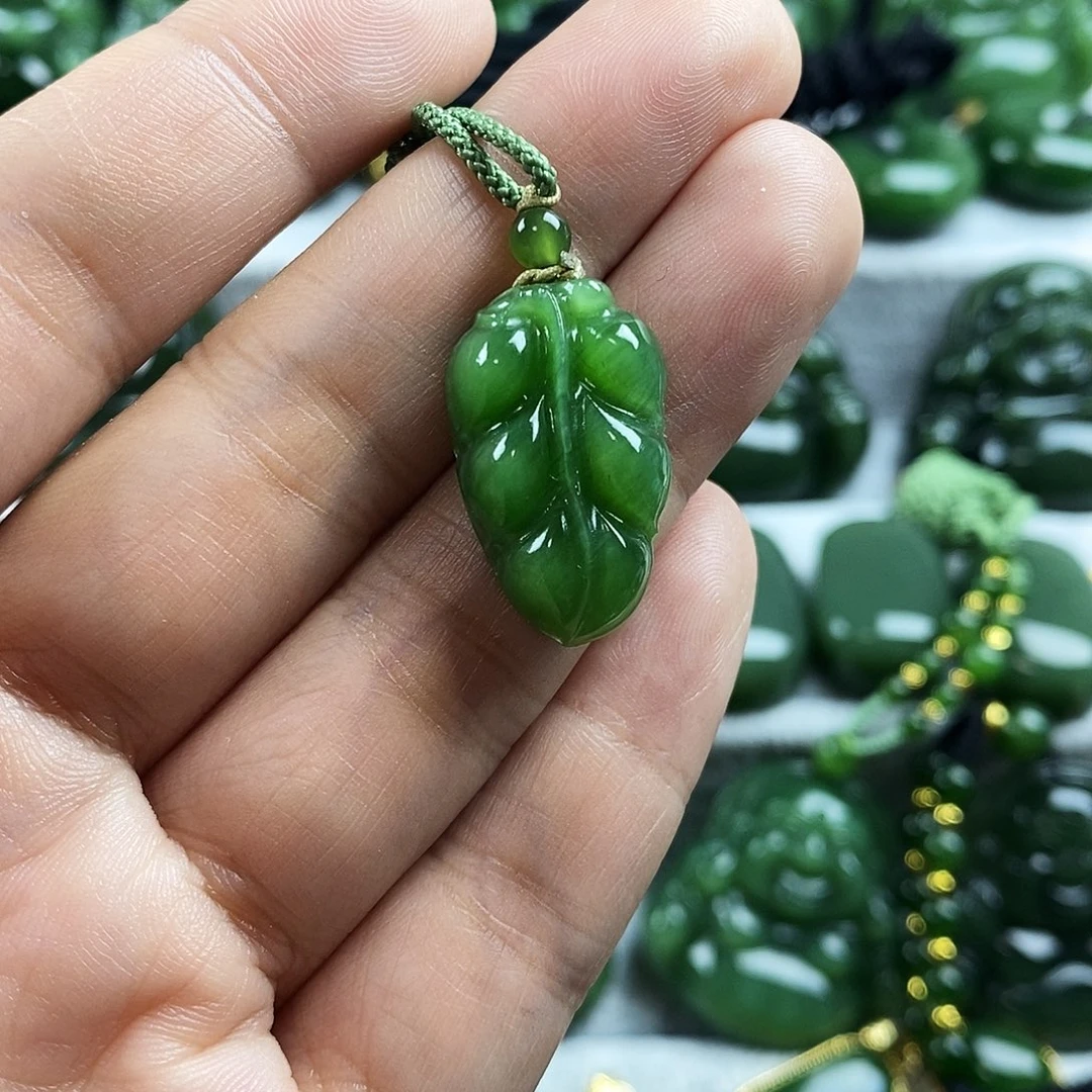 和田玉（碧玉）未镶嵌颈饰