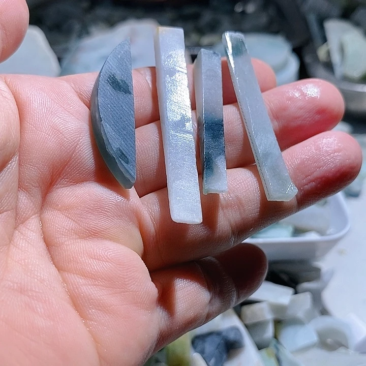 颈饰未镶嵌翡翠25