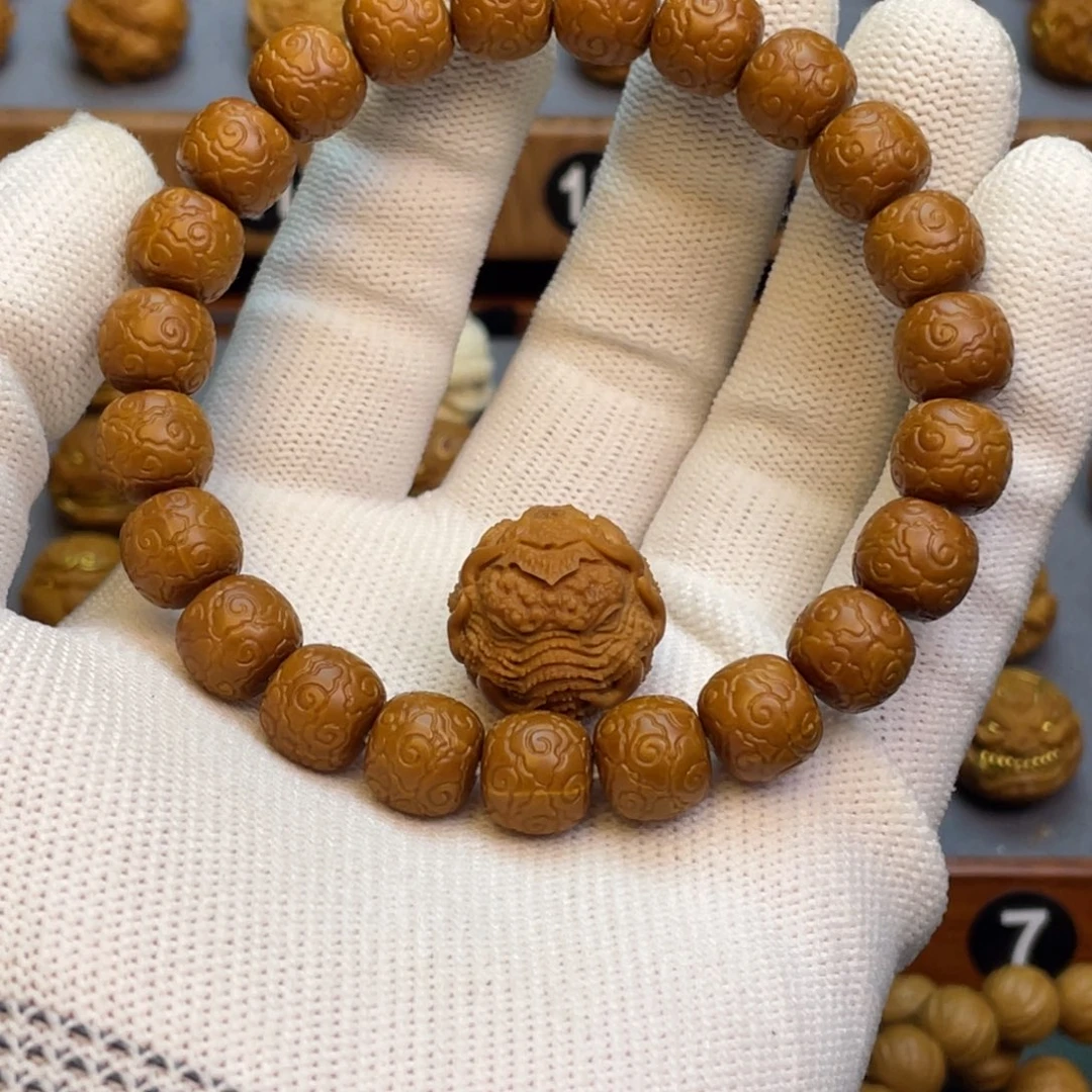 猴头核桃吊坠L***e祥云富贵+象神