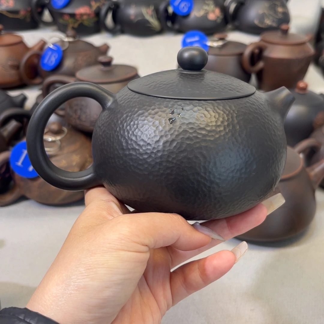 【闪购商品】跳*糖红泥 锤纹 容量 340c c