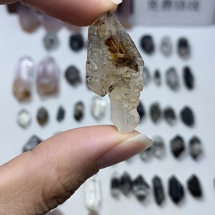 未镶嵌颈饰水晶开窗油胆