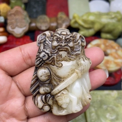 蛇纹石玉颈饰未镶嵌66