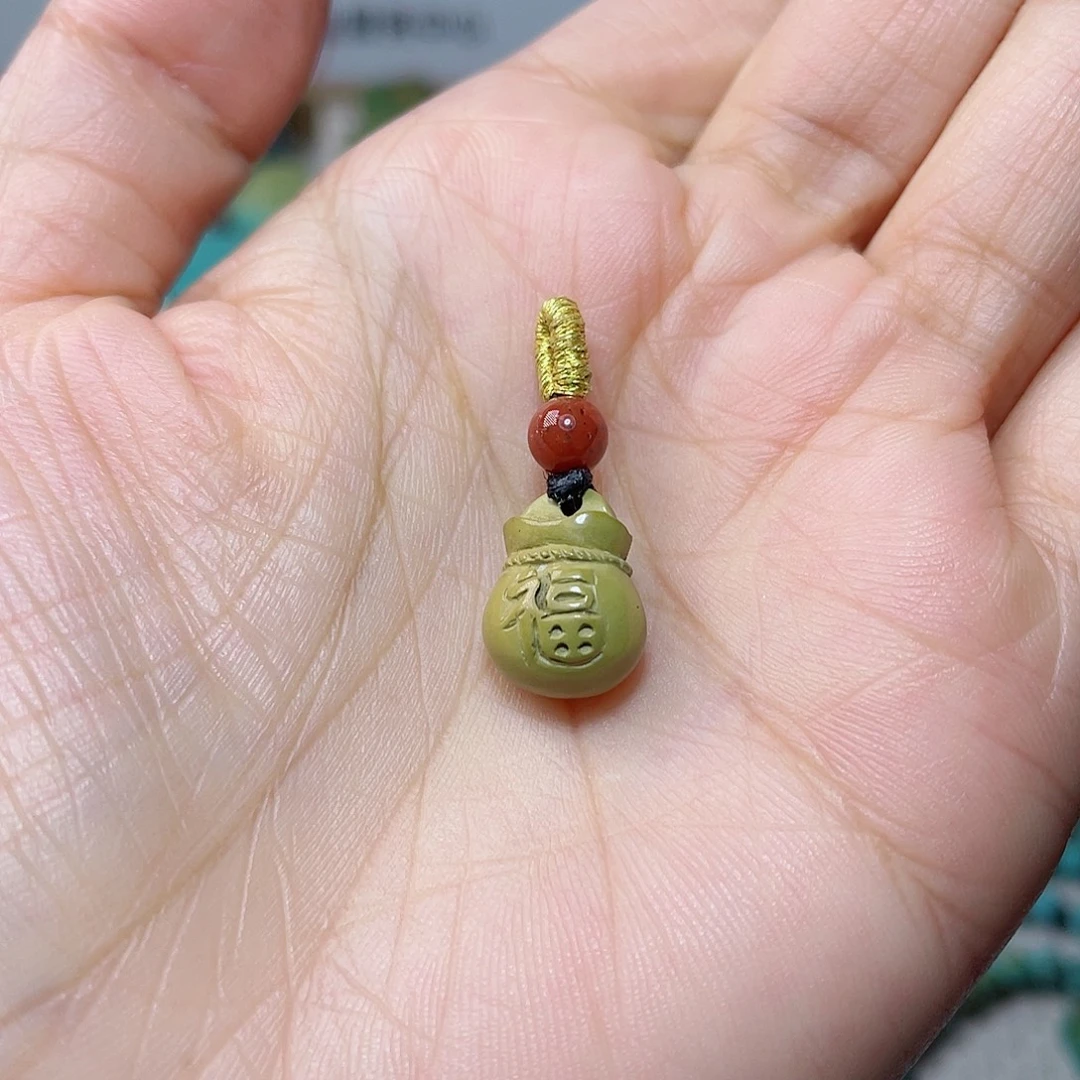 南红玛瑙未镶嵌配饰