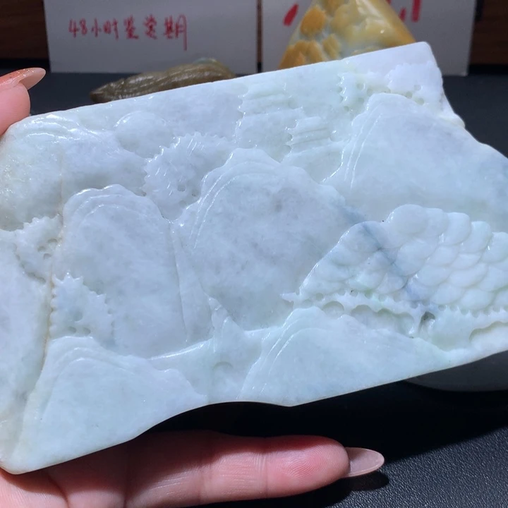 翡翠未镶嵌颈饰保真天然A货翡翠