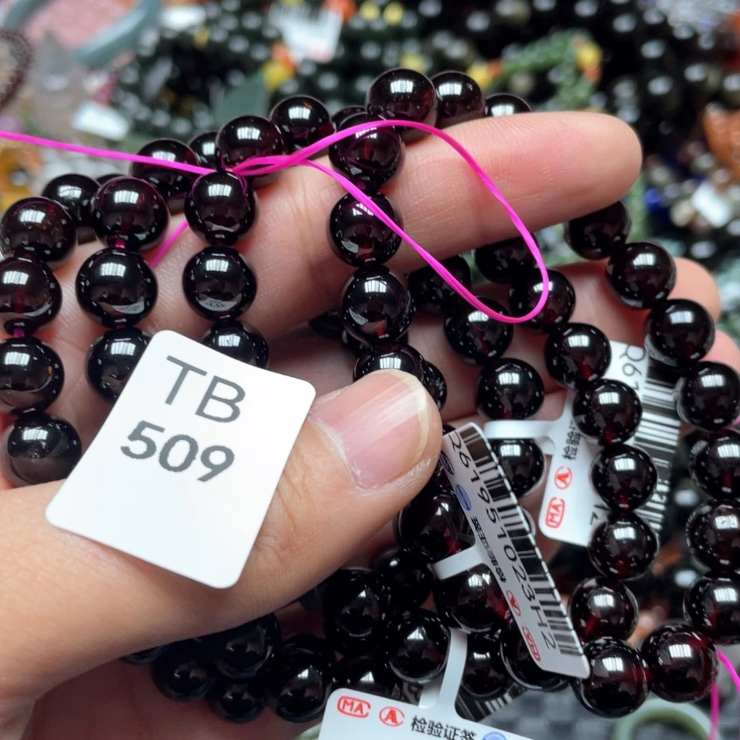 水晶多样性发一只未镶嵌