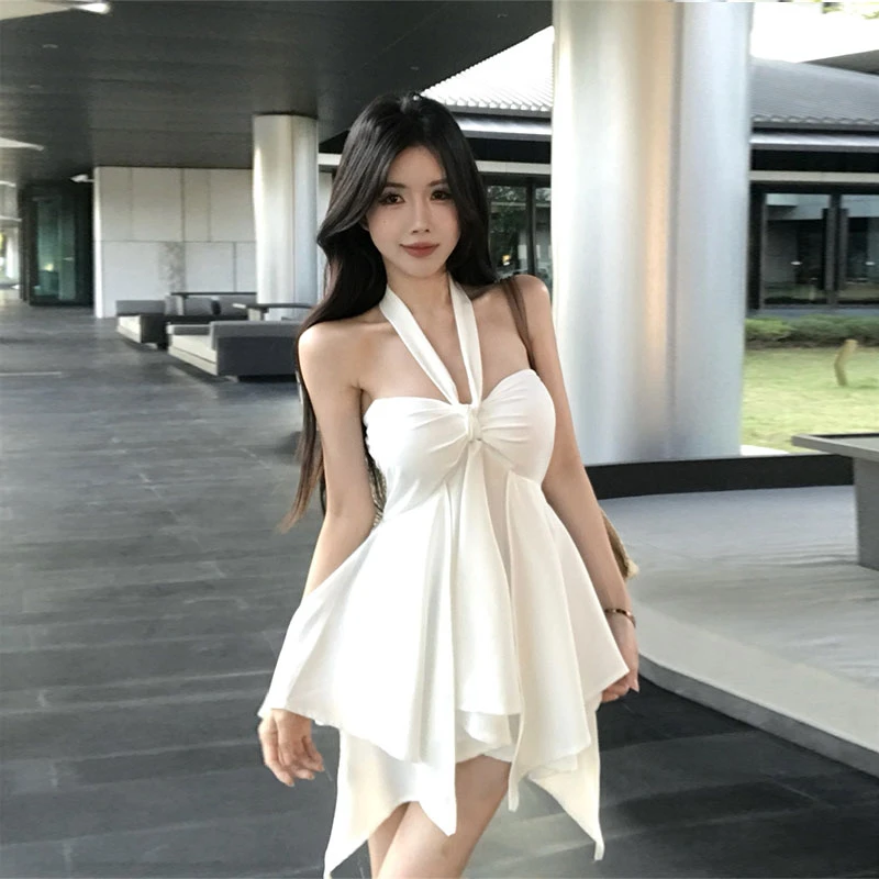 夏季新款时尚设计感系带挂脖一字肩抹胸露肩不规则A字连衣短裙女