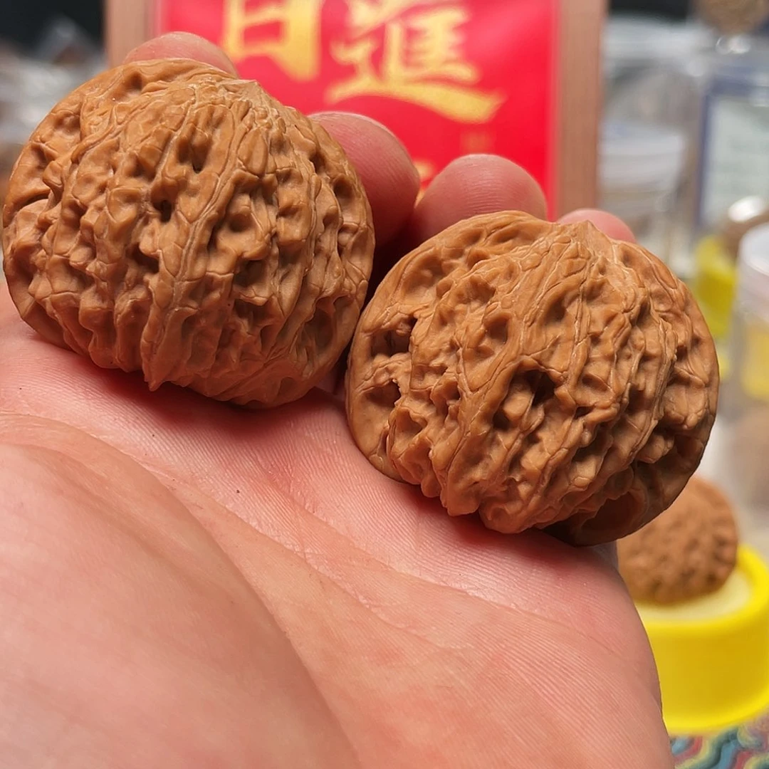 文玩核桃吊坠磨盘