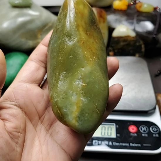 和田玉（糖玉）未镶嵌挂件