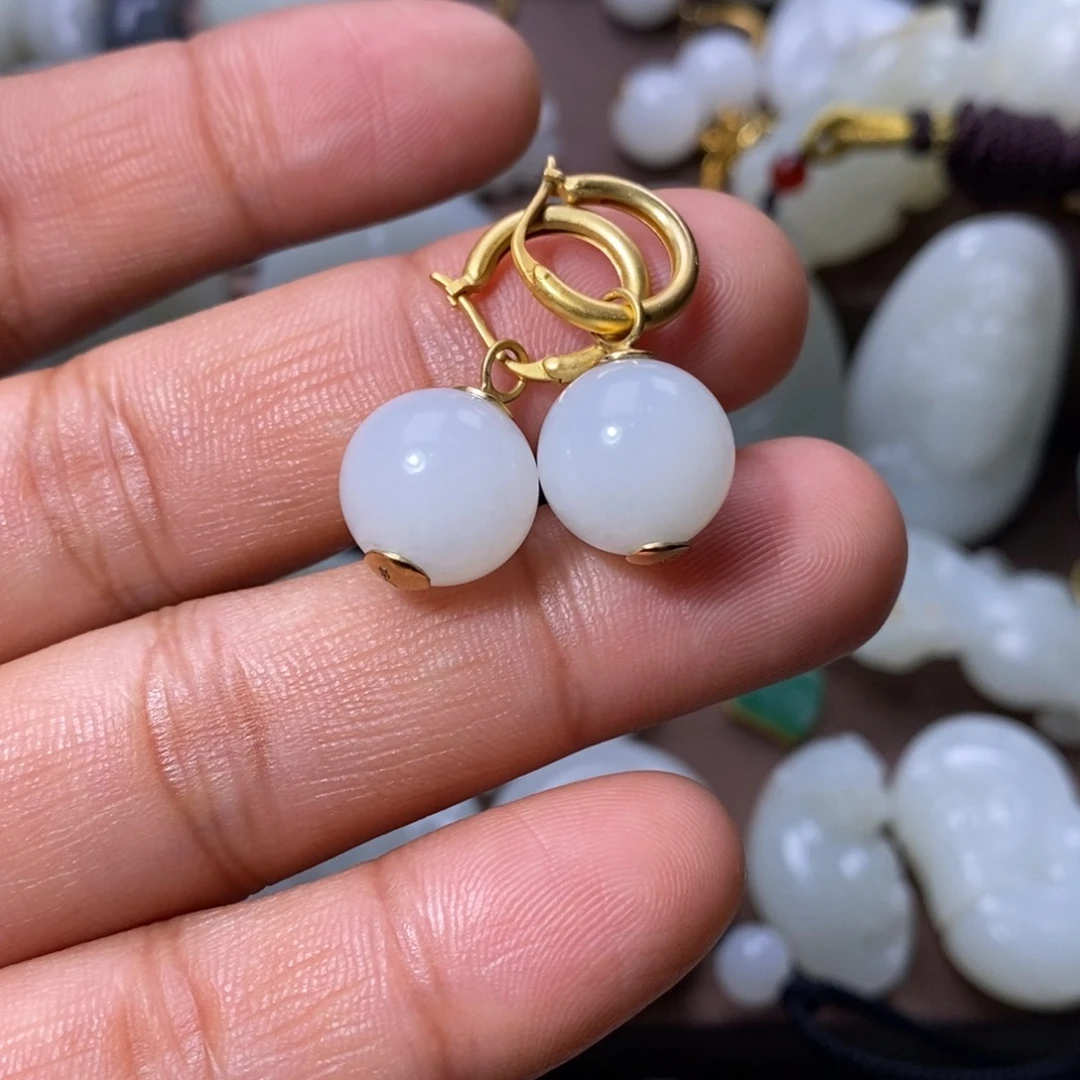 和田玉耳钉18K金镶嵌