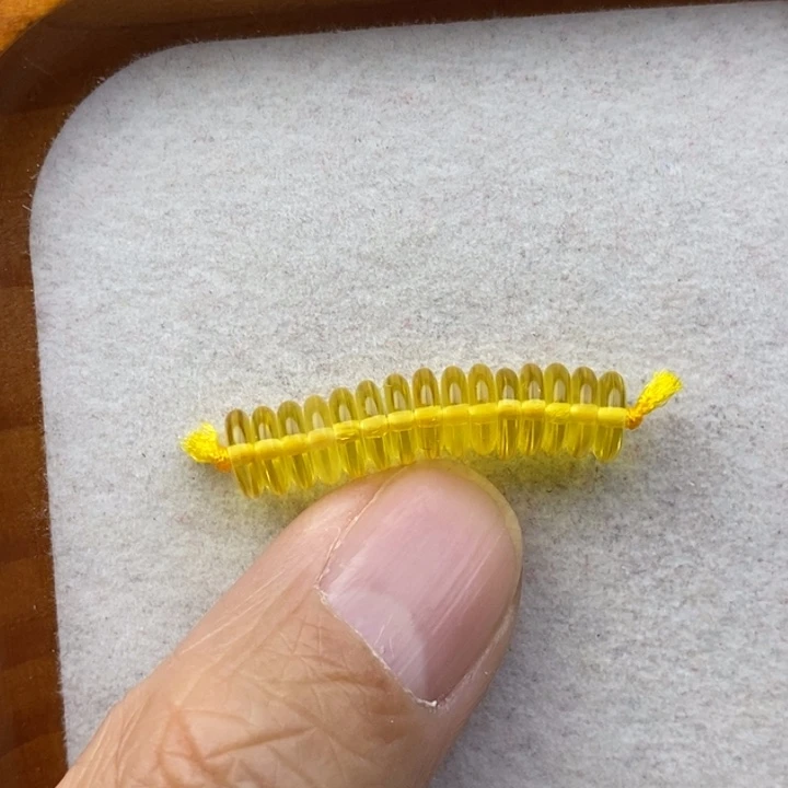 蜜蜡未镶嵌裸石微瑕卡7.1