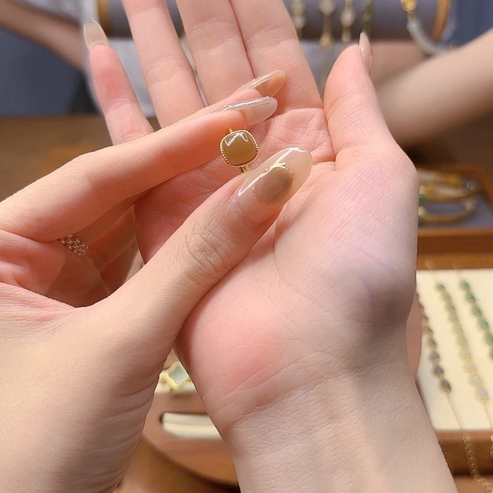 银S925镀金镶嵌戒指和田玉