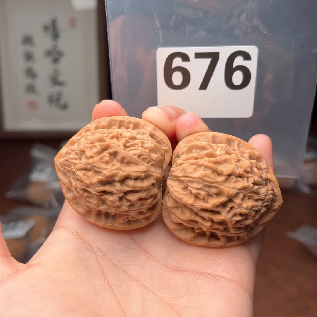 文玩核桃吊坠金牛41