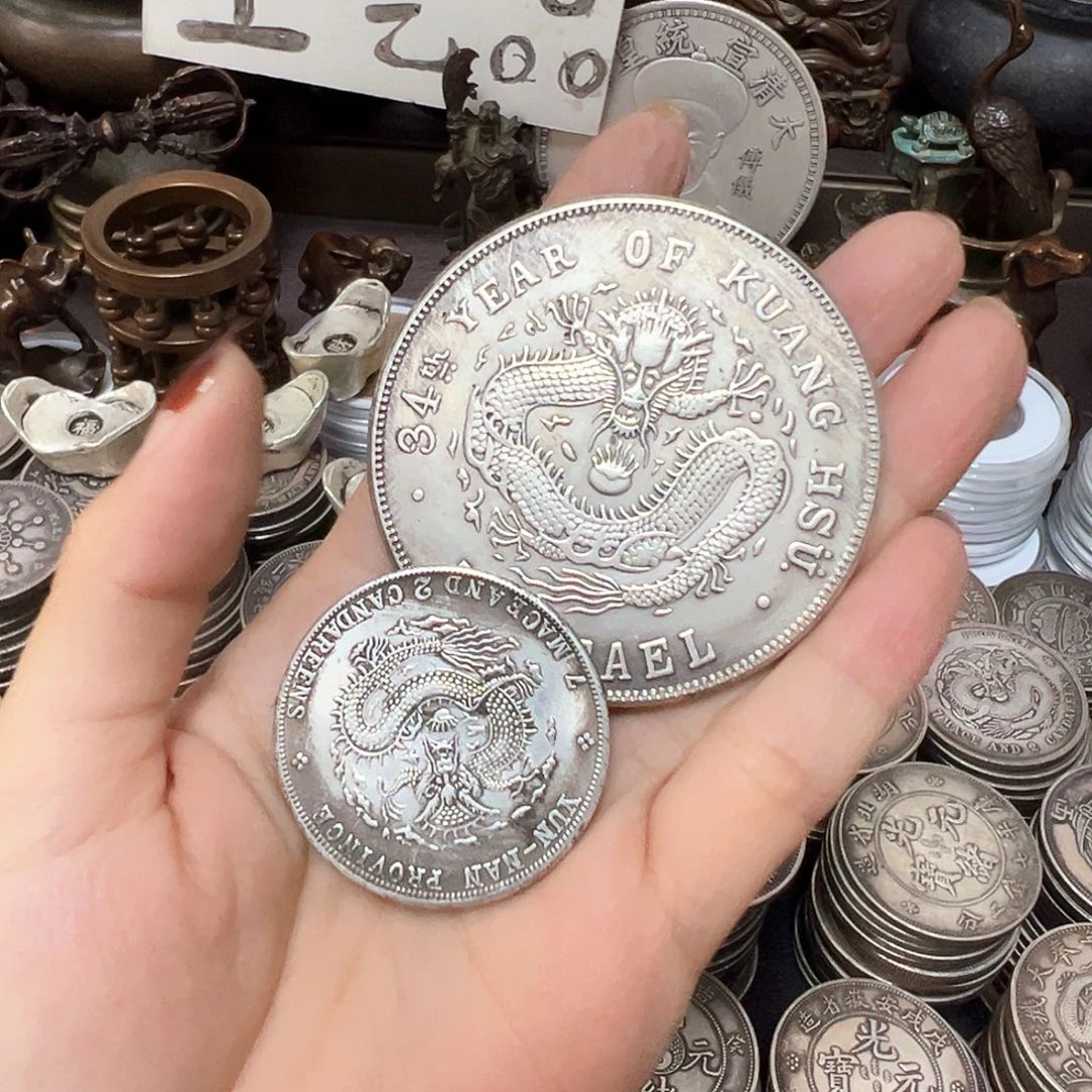 金属复古风格摆件