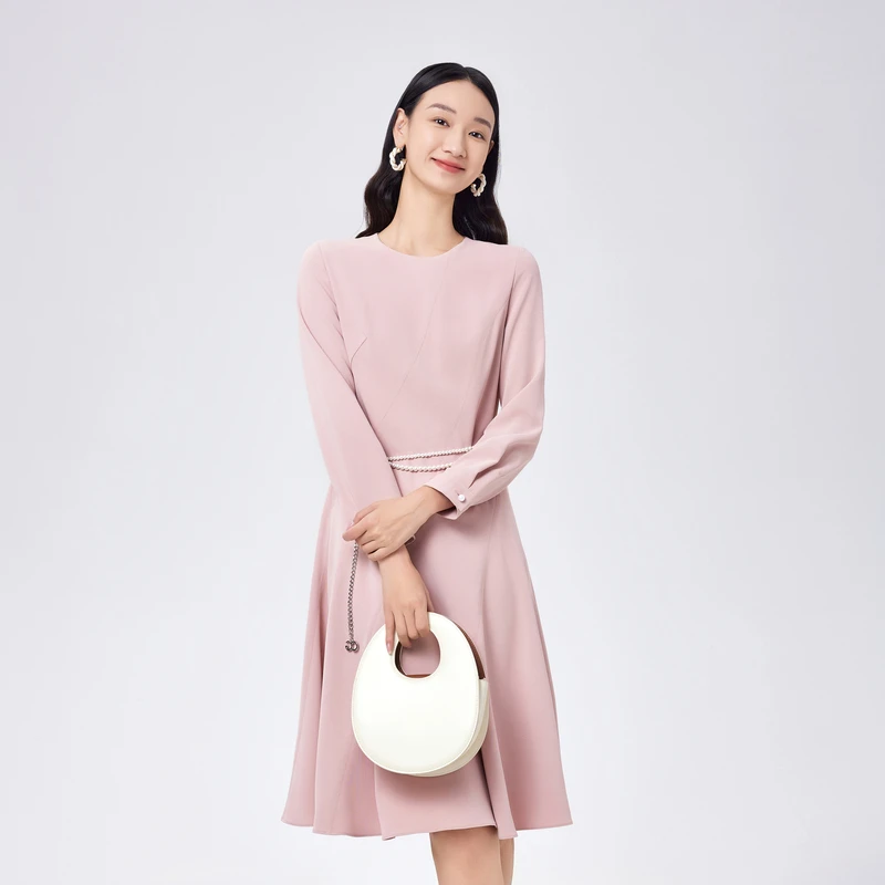 OBEG欧碧倩圆领温柔长袖时尚打底女装宽松连衣裙50481521