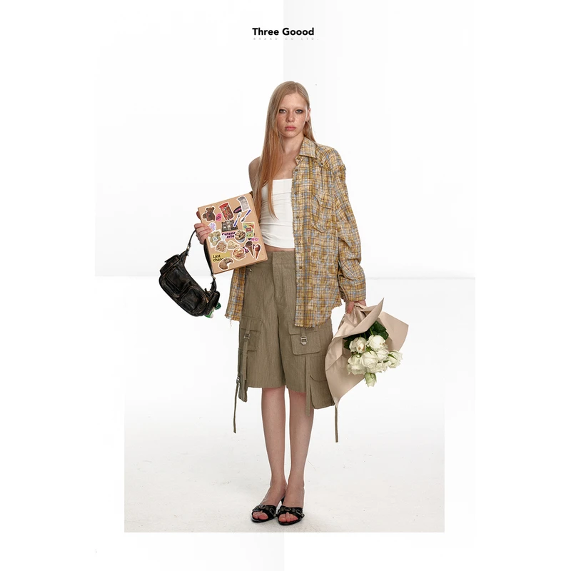 THREE GOOOD/三吉 初秋日记铆钉设计毛边衬衫 SC240664