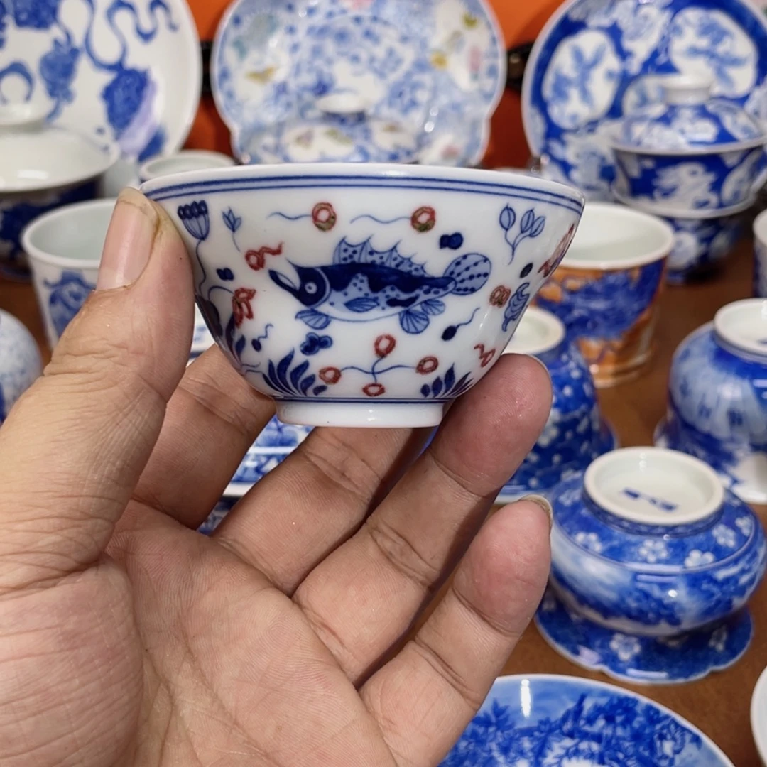 青花釉里红鱼藻纹 福利款