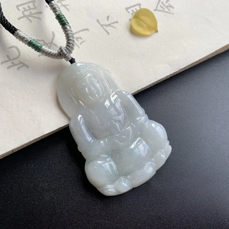 2缅甸翡翠吊坠《观音》S330