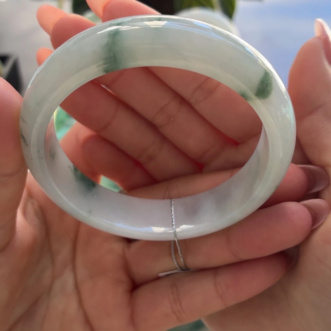 翡翠未镶嵌手镯天然