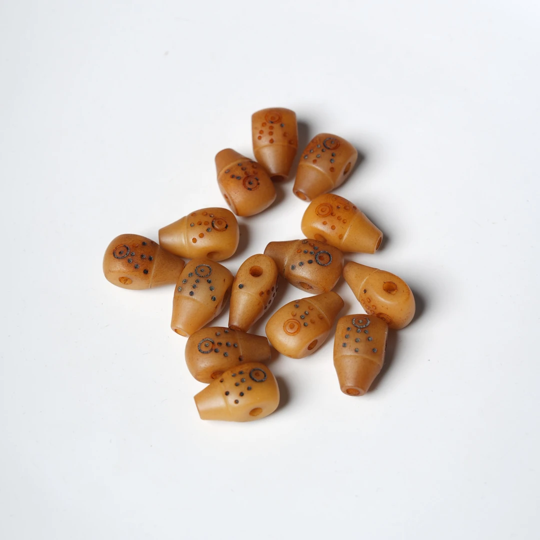 【编号261】耗牛骨三通文玩手串配饰