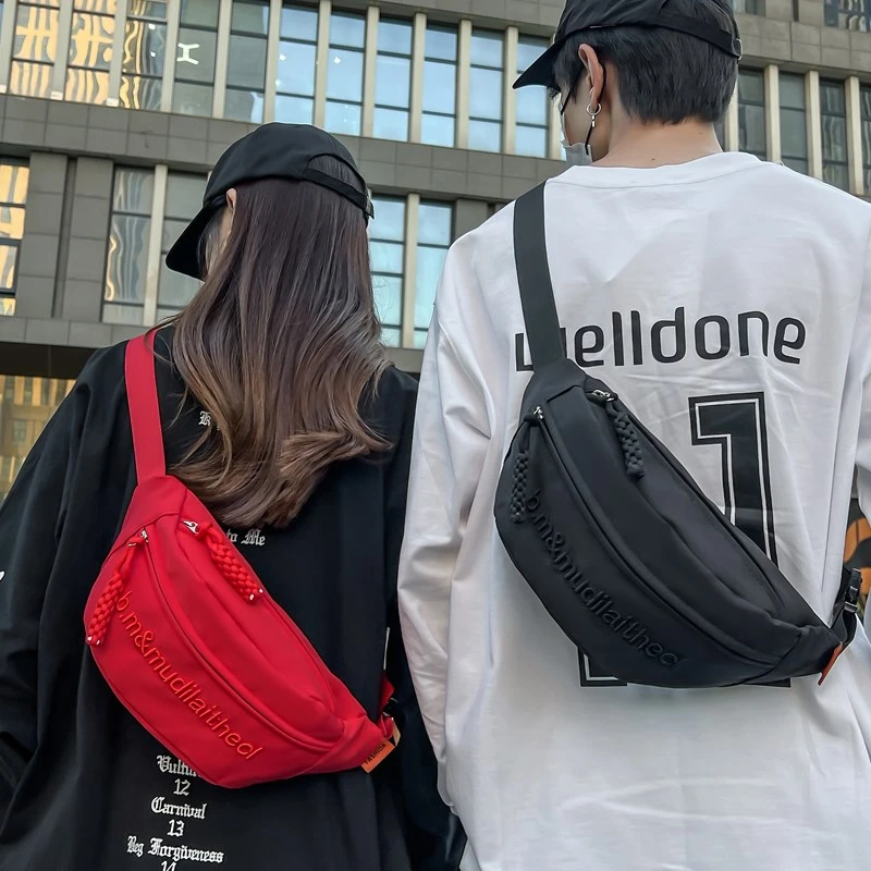 休闲帆布小包包新款潮春季斜挎包运动胸包百搭布包女士腰包