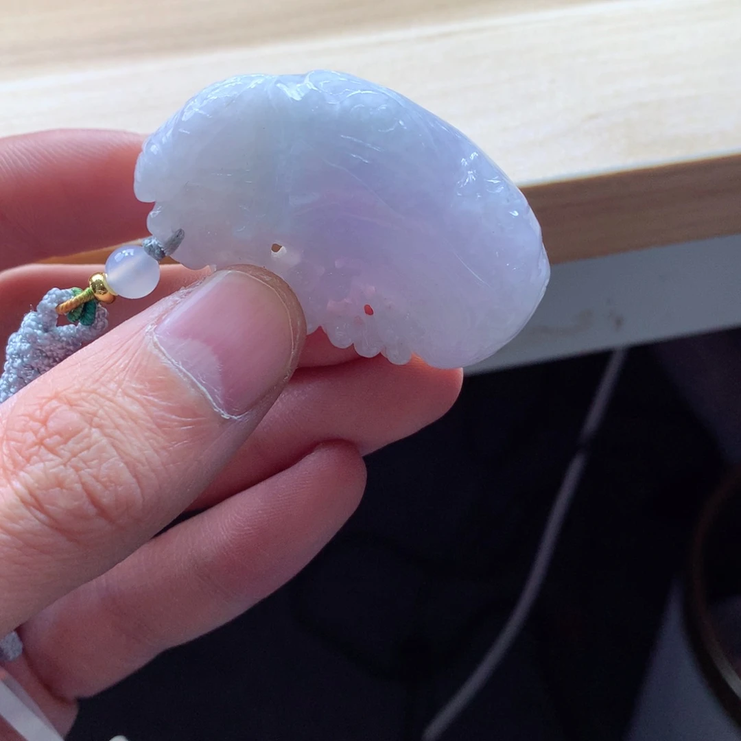 翡翠颈饰未镶嵌吊坠