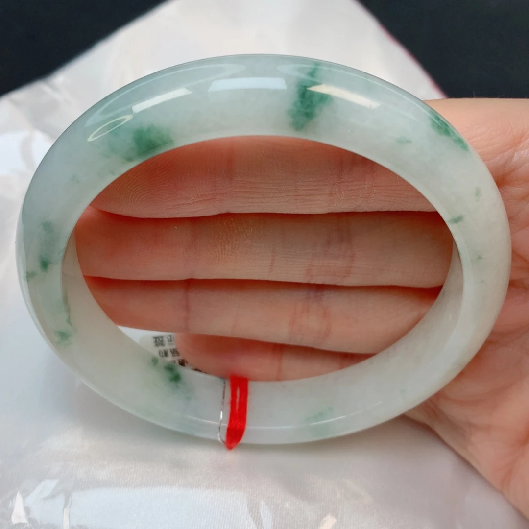 未镶嵌手镯翡翠61.5正圈，飘绿花，耐看，017