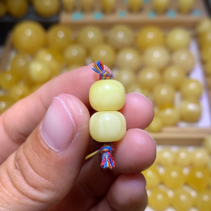 蜜蜡裸石未镶嵌天然俄料浓白花蜜蜡老型10+