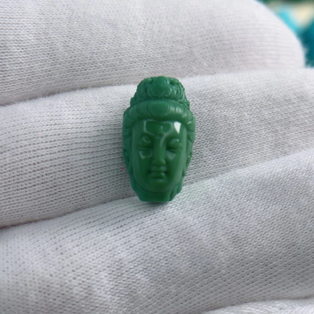 绿松石颈饰合金卡9.3-15.9-7.8