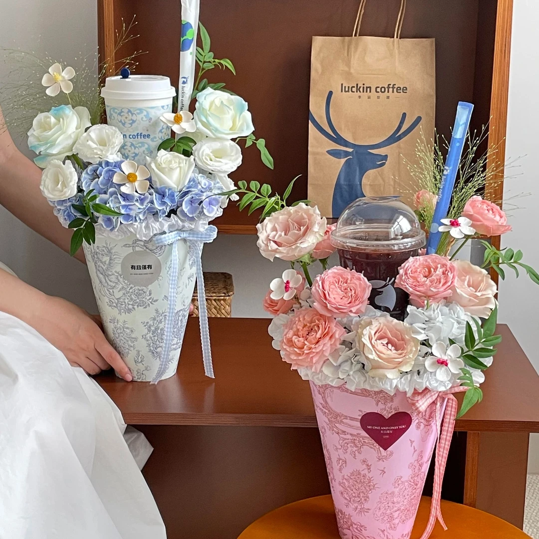 秋天的一杯奶茶花束订购小时达卡布奇诺玫瑰鲜花速递全国同城女友