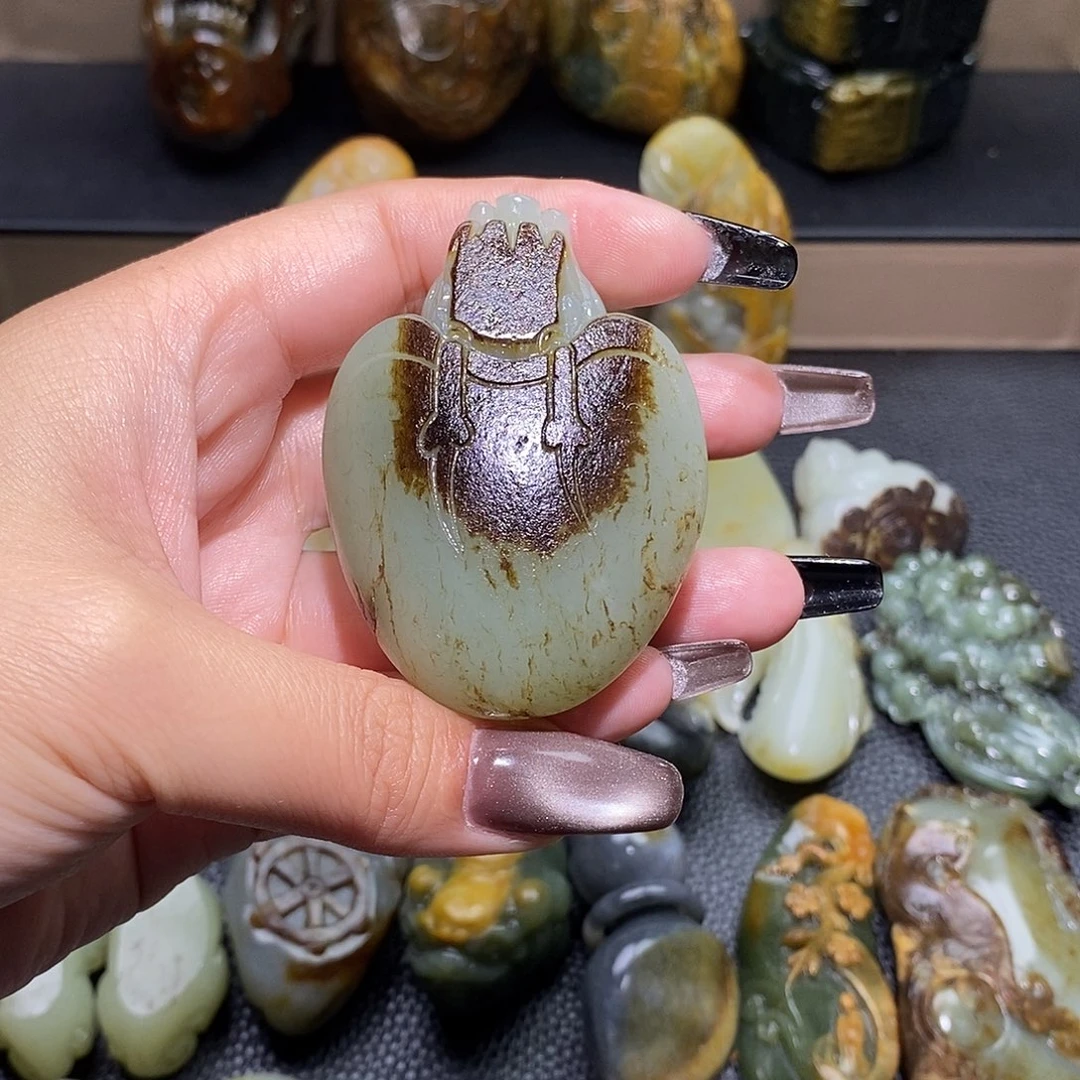 华***哥和田玉未镶嵌颈饰