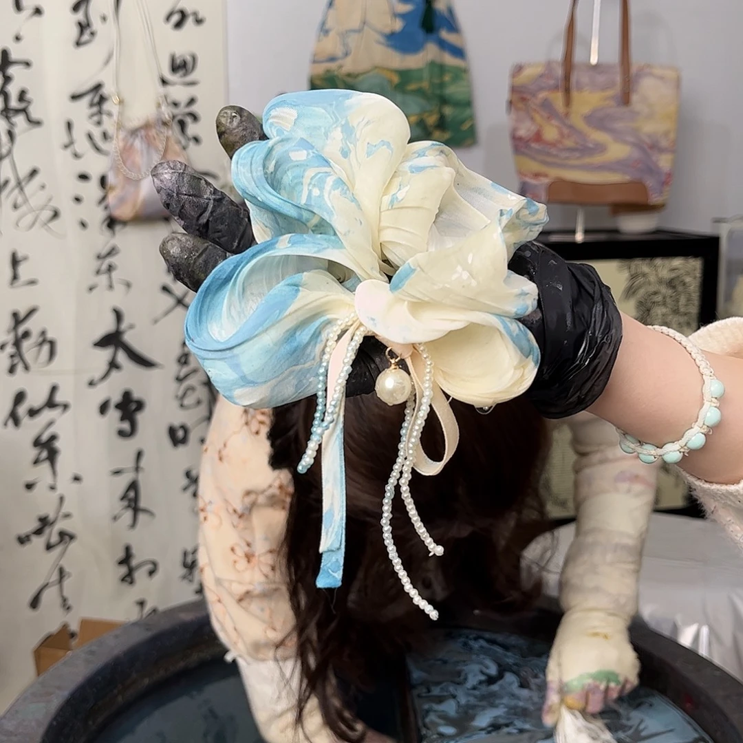 布艺非金属416泡芙发圈蓝色调