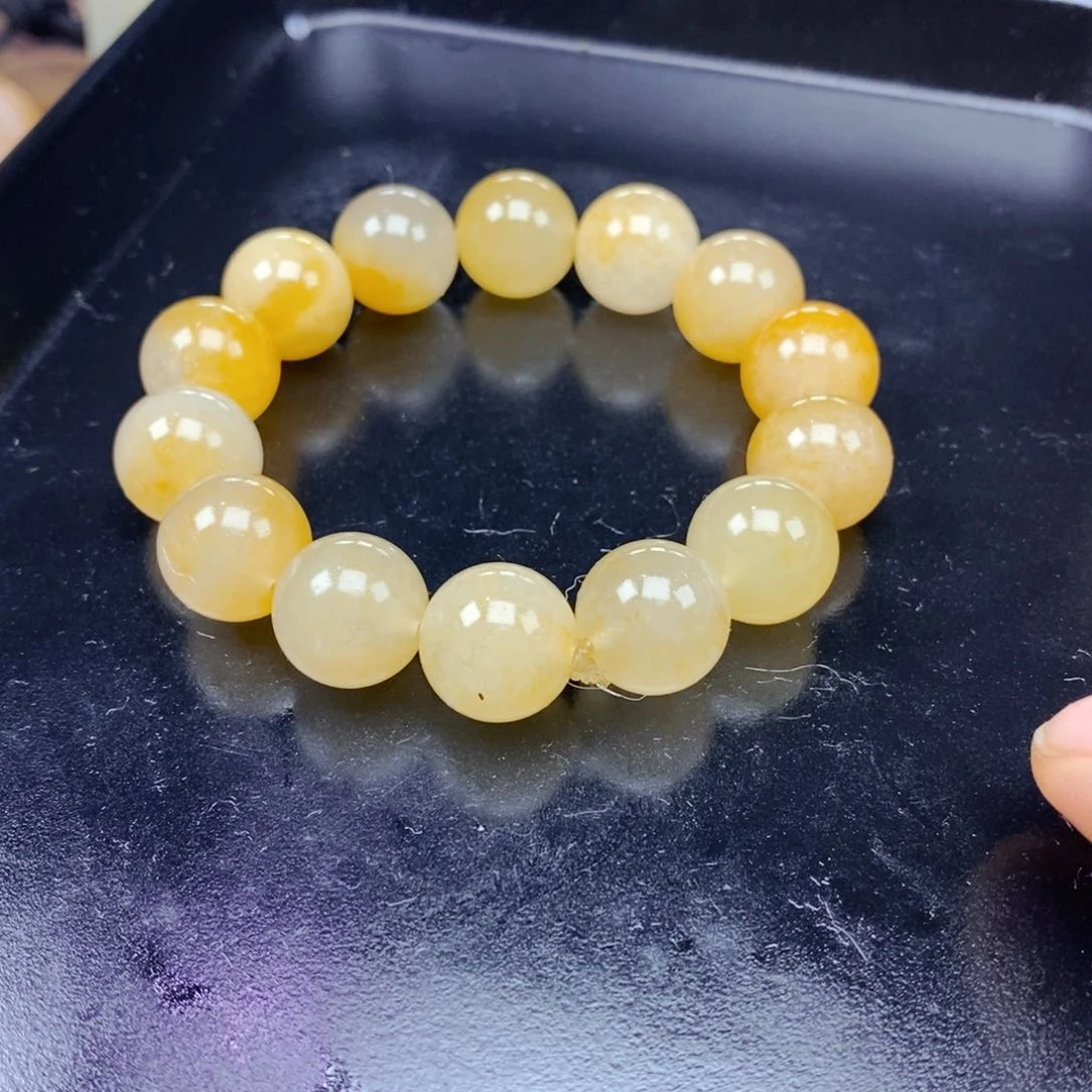 石英质玉（黄龙玉）未镶嵌颈饰