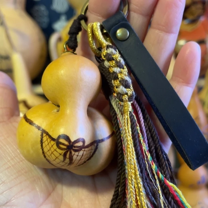 特价福利不退不换