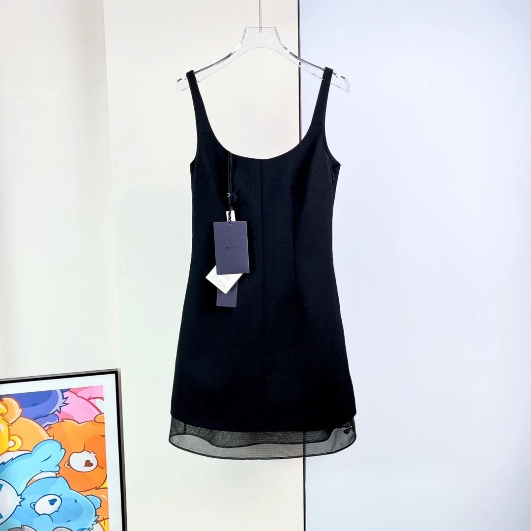 闲置/Prada/普拉达/连衣裙/38码/Xsp39252