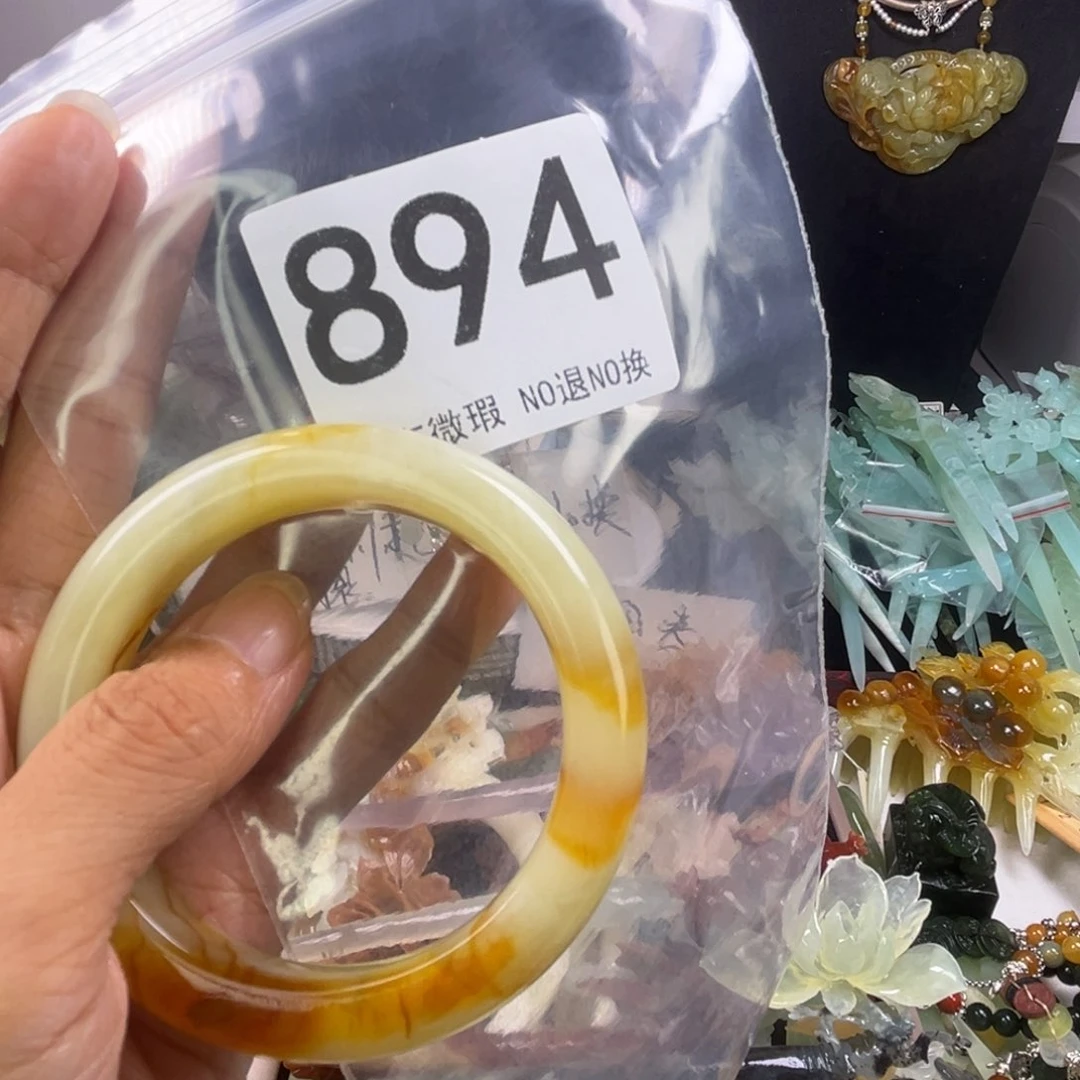未镶嵌岫玉发饰阿*